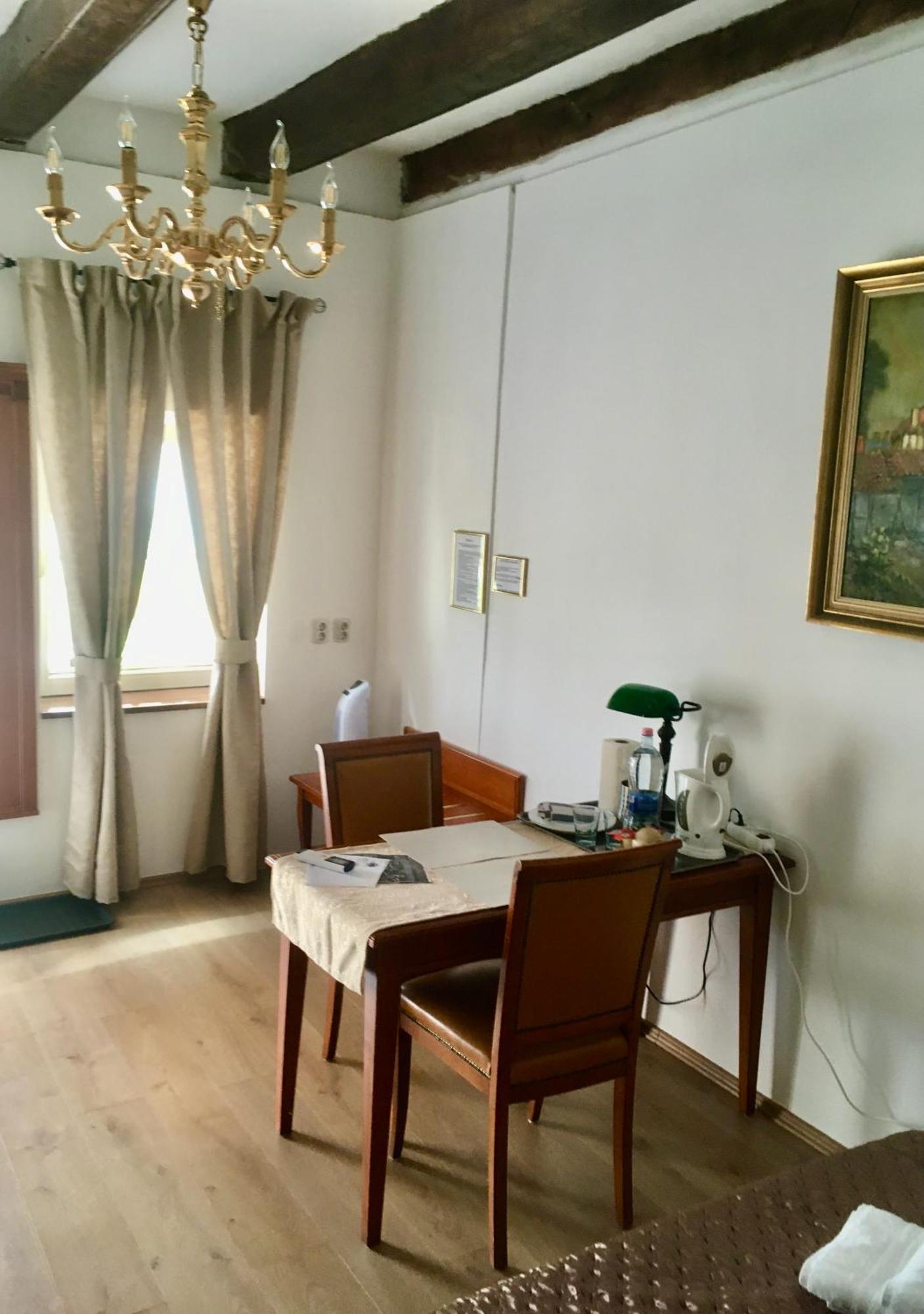 Jokai Vendeghaz Homokkomarom Ngoại thất bức ảnh